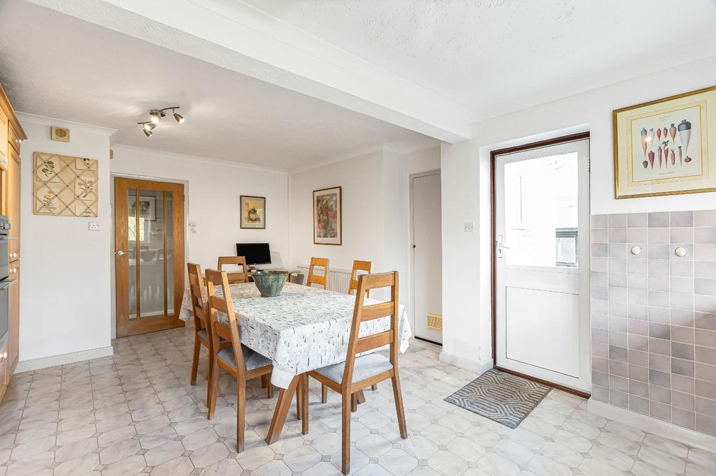 Kitchen/Breakfast