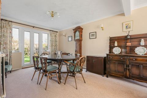 undefined, Sandy Lane, Shrivenham, Swindon, SN6