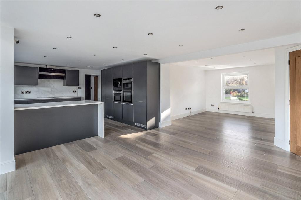 Kitchen/Living