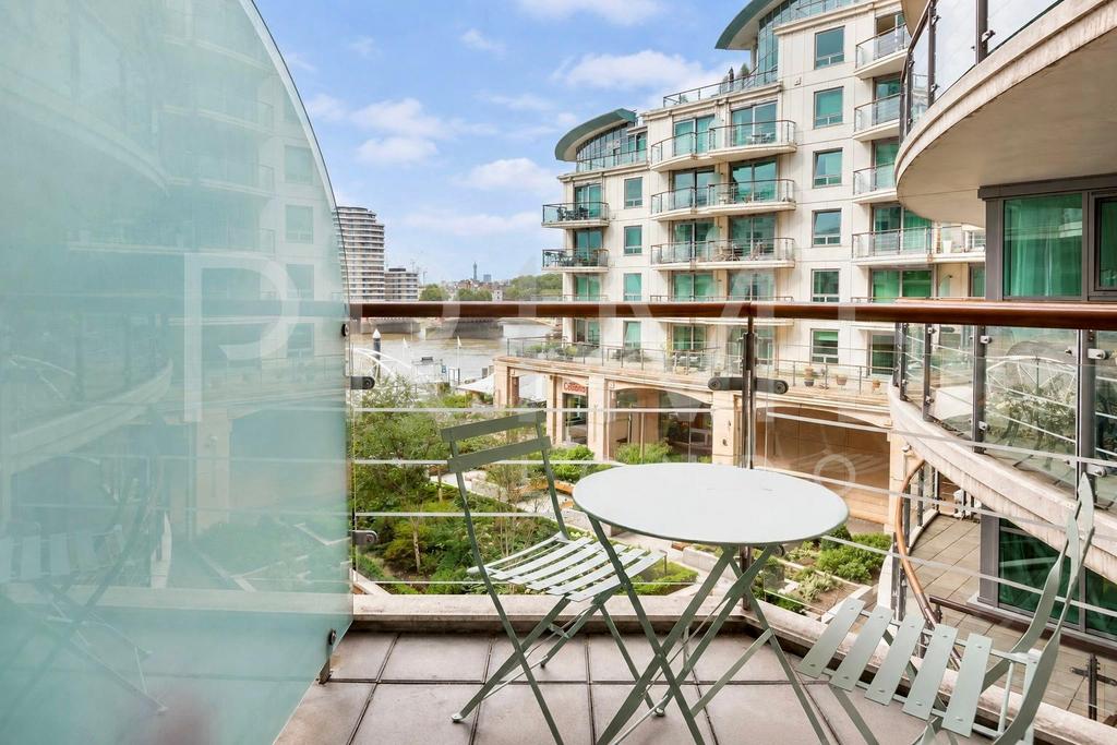 Apartment in St George Wharf - View 2