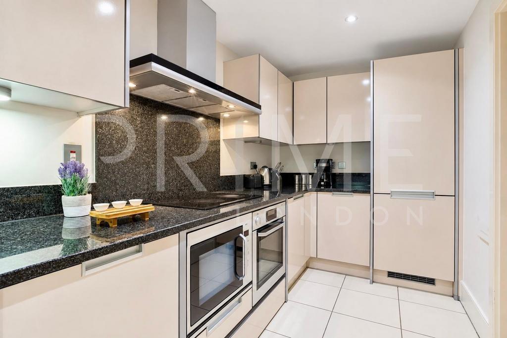 Apartment in St George Wharf - View 5
