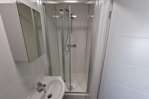 undefined, Ashburnham Road, Luton, Bedfordshire