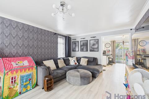 undefined, Yeates Drive, Kemsley, ME10 2UH