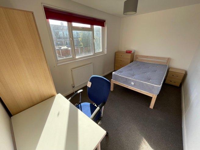 Sancroft-avenue-ct2-8jw-1015028