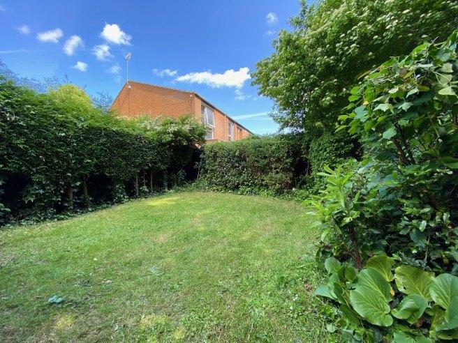 Nursery-walk-ct2-7tf-1015063
