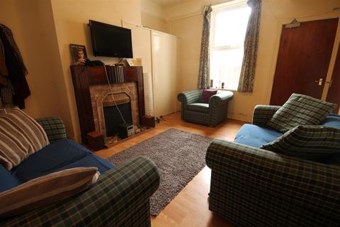 undefined, Cardigan Terrace, Heaton
