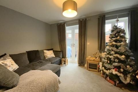 2 bedroom semi-detached house for sale, Sandgate Close, Scartho
