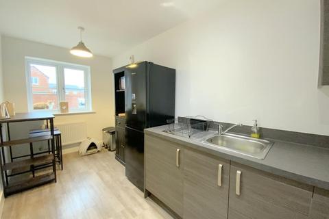 2 bedroom semi-detached house for sale, Sandgate Close, Scartho
