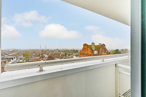 undefined, London Road, Croydon, CR0