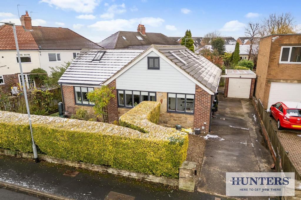100878 1 Peasehill Close Rawdon-1 - Copy low.jpg