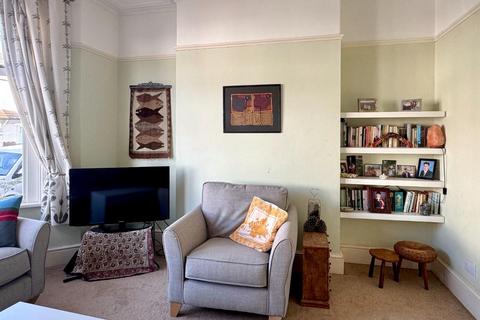 4 bedroom terraced house for sale, Cornerswell Road, Penarth