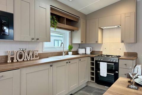 2 bedroom lodge for sale, Allerthorpe East Riding of Yorkshire