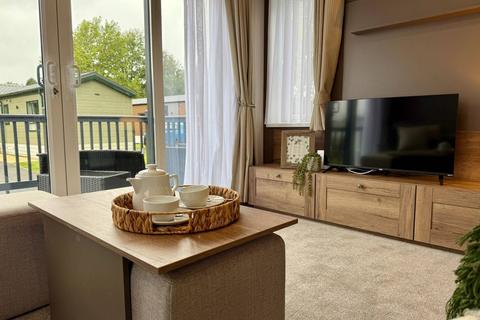 2 bedroom lodge for sale, Allerthorpe East Riding of Yorkshire