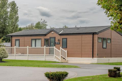 2 bedroom lodge for sale, Allerthorpe East Riding of Yorkshire