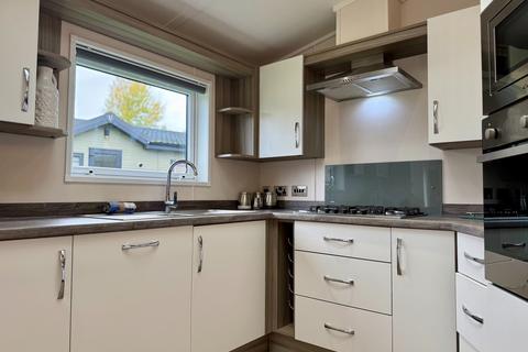 2 bedroom lodge for sale, Allerthorpe East Riding of Yorkshire