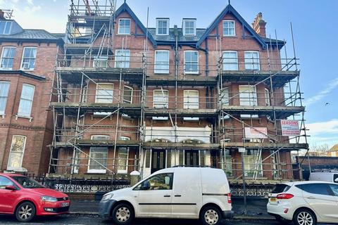 1 bedroom flat to rent, Cromwell Road, Hove BN3