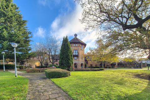 1 bedroom apartment to rent, Lawrence Moorings, Herts CM21