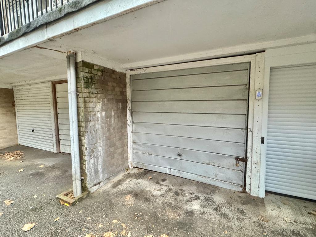 Garage K
