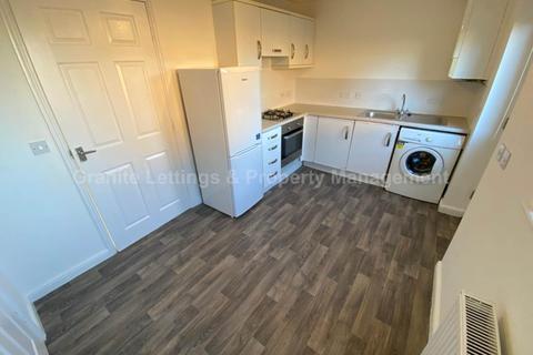 2 bedroom semi-detached house to rent, Dysart Street, Beswick, Manchester, M11 3BG