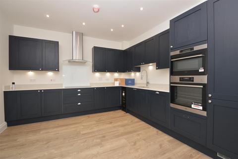 4 bedroom detached house for sale, GODSHILL VILLAGE