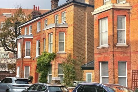 6 bedroom semi-detached house to rent, Richmond TW9