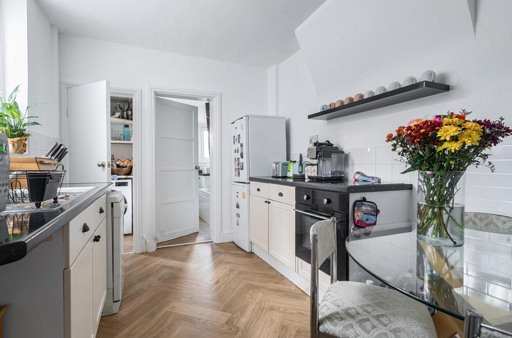 1381286-12-691b29...