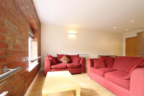 3 bedroom apartment to rent, Pandongate House, City Centre