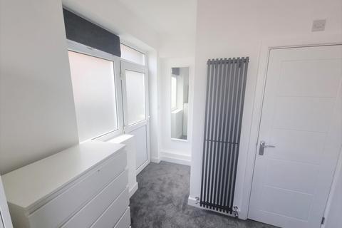 undefined, Ashburnham Road, Luton, Bedfordshire
