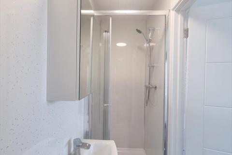 undefined, Ashburnham Road, Luton, Bedfordshire