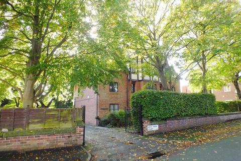 West Park Court, Arncliffe Road, Leeds