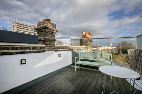 2 bedroom flat for sale, Denman Road, Peckham, SE15
