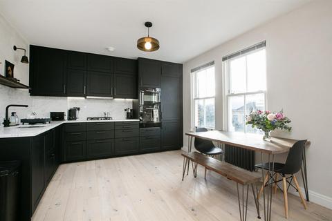 2 bedroom flat for sale, Denman Road, Peckham, SE15