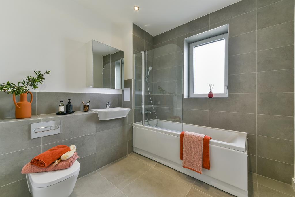 Relaxing bathroom