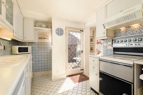 undefined, The Square, Chilham, Kent