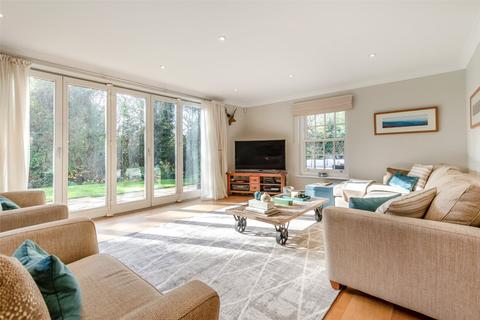 5 bedroom detached house for sale, Darenth Mill Lane, Darenth, Kent, DA2