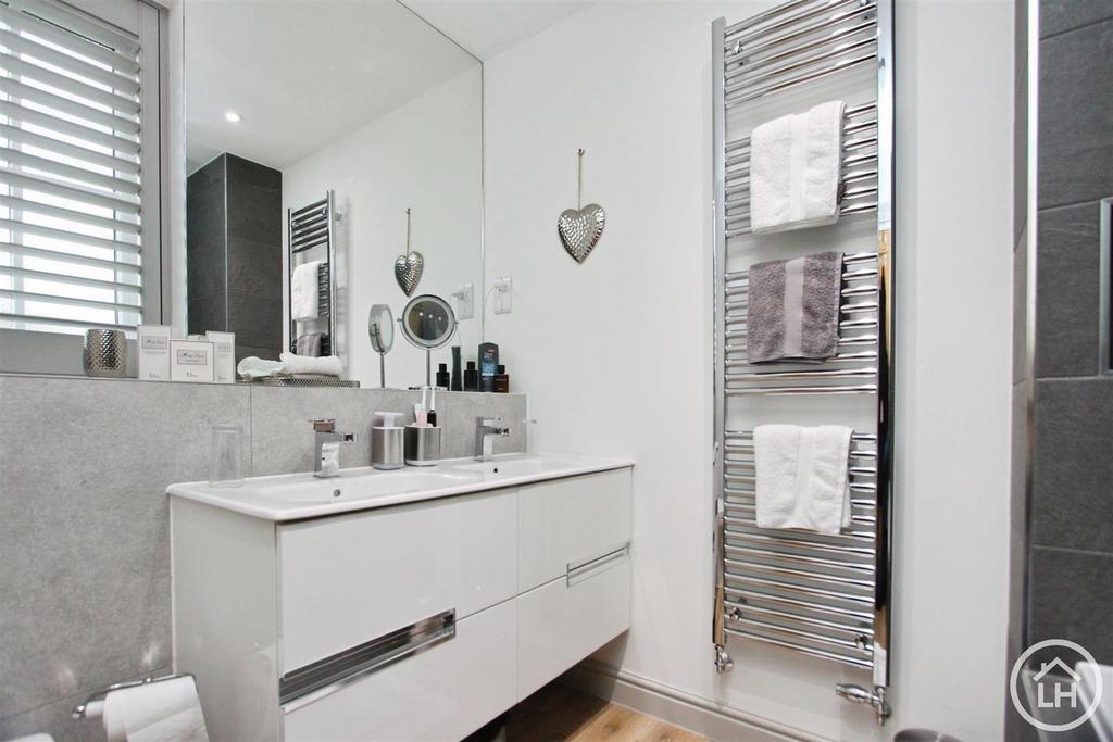Bedroom One - En-Suite