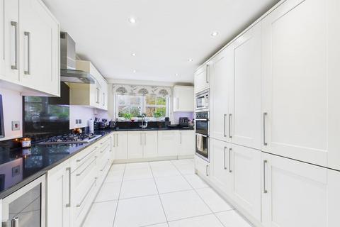 4 bedroom detached house for sale, Cooks Road, Aylesbury HP19