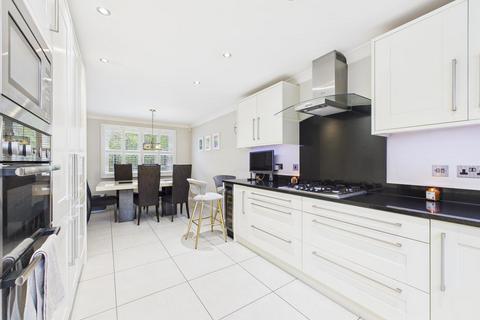 4 bedroom detached house for sale, Cooks Road, Aylesbury HP19