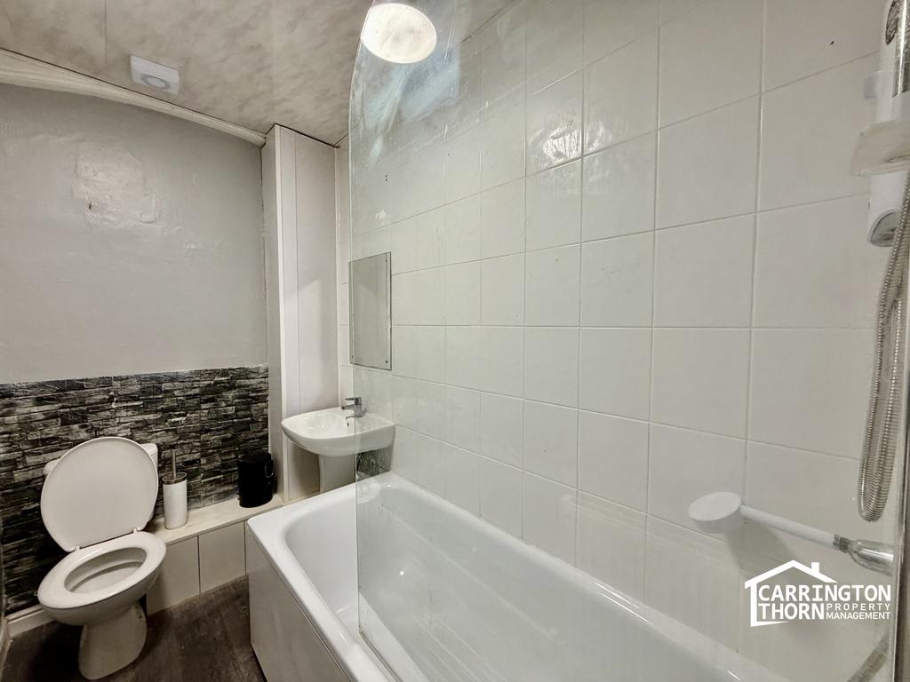 Bathroom.jpeg