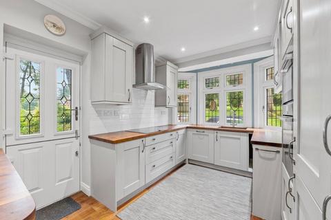 undefined, Torwood Lane, Whyteleafe, CR3