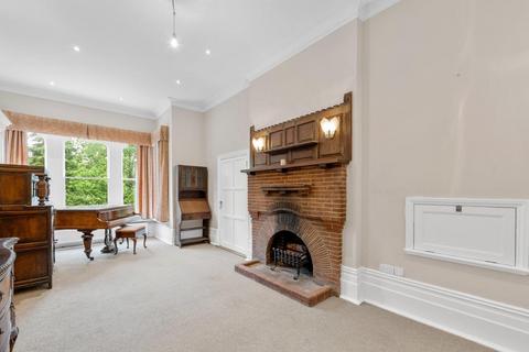 undefined, Torwood Lane, Whyteleafe, CR3