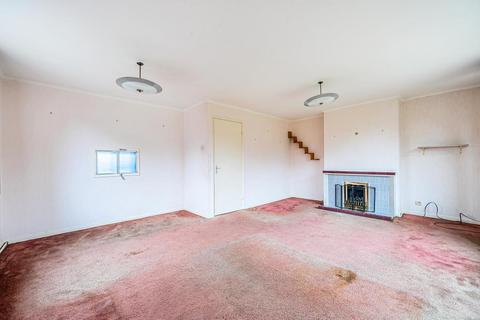undefined, Woking,  Surrey,  GU21
