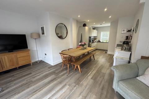 4 bedroom semi-detached house for sale, Christchurch Road, Ringwood BH24