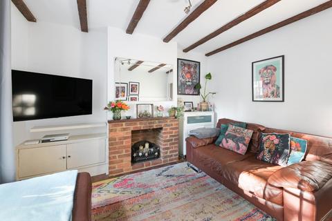 2 bedroom terraced house for sale, Downs Road, Sutton