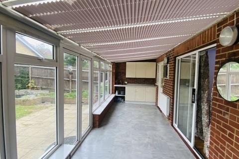 undefined, Knockholt Close, Sutton SM2