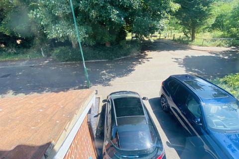 undefined, Knockholt Close, Sutton SM2