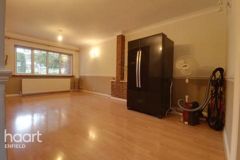 undefined, Huntingdon Close, Broxbourne