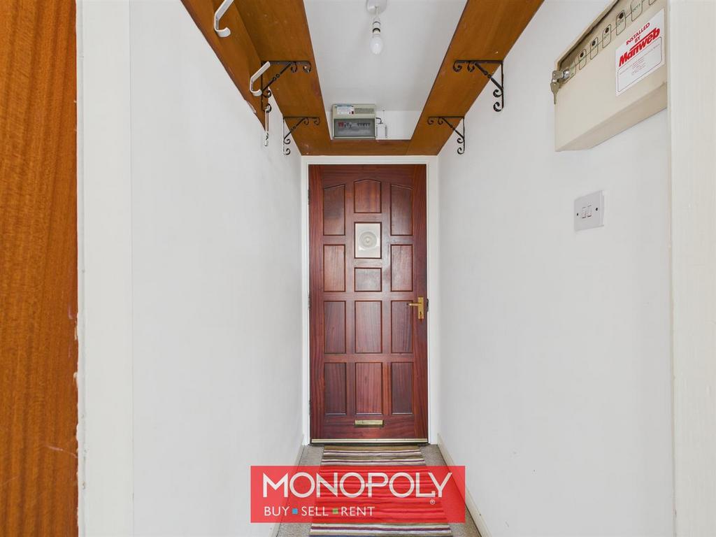 Access & Entrance Hall