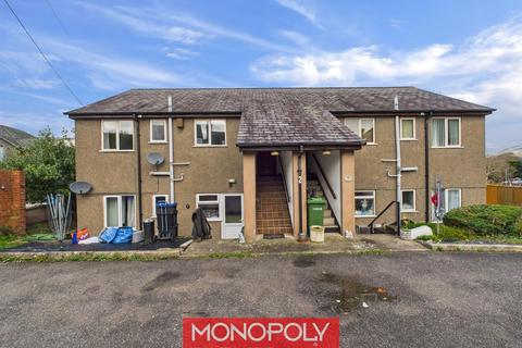 2 bedroom flat for sale, School Road, Ruthin LL15