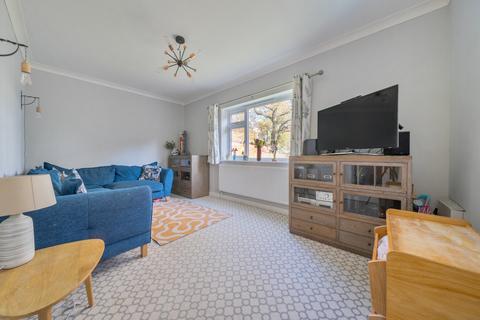 4 bedroom detached house for sale, Rownhams Lane, North Baddesley, Southampton, Hampshire, SO52